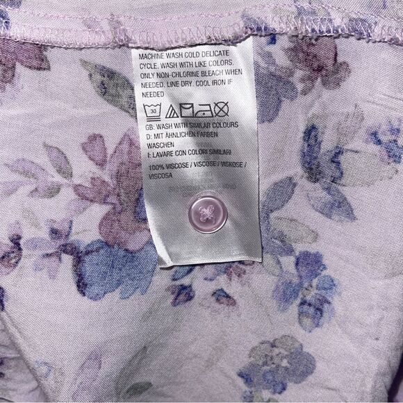 - Denim & Co. Printed V-Neck Long-Sleeve Blouse Floral purple - Picture 5 of 6